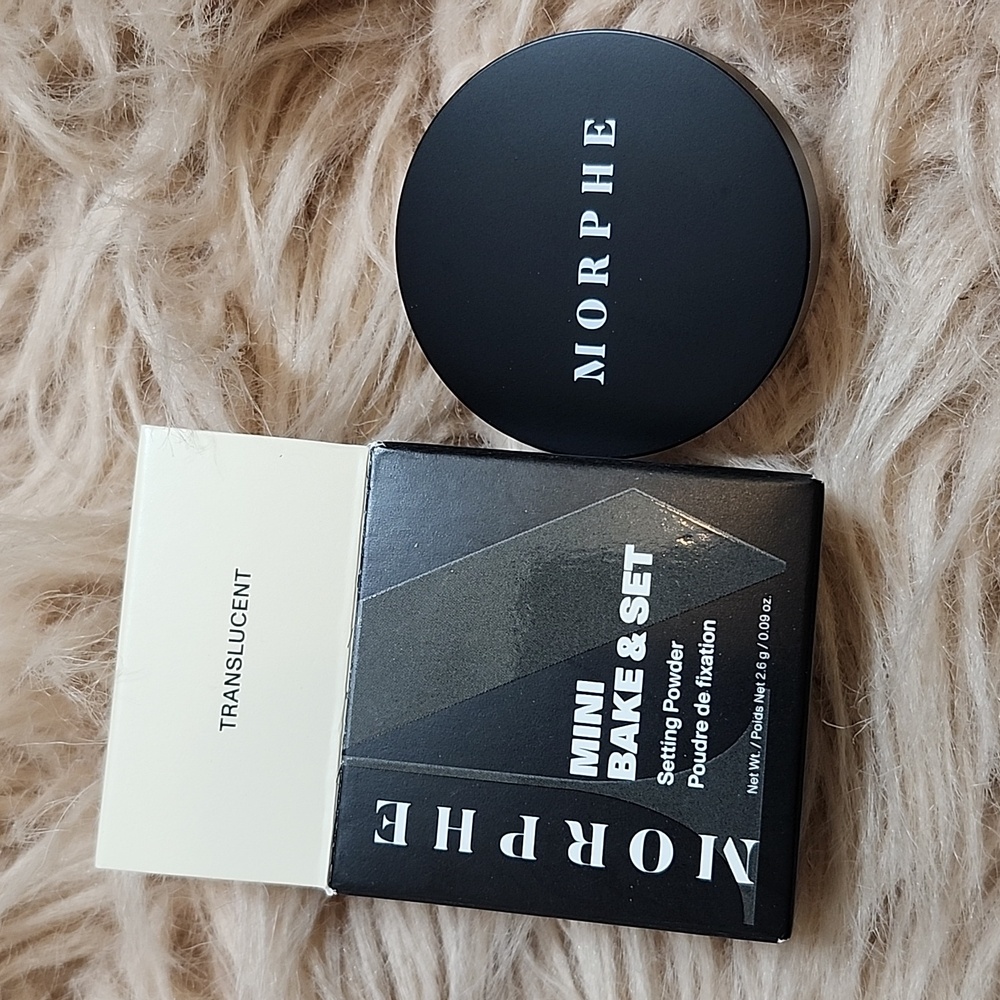 Morphe bake and set finishing powder